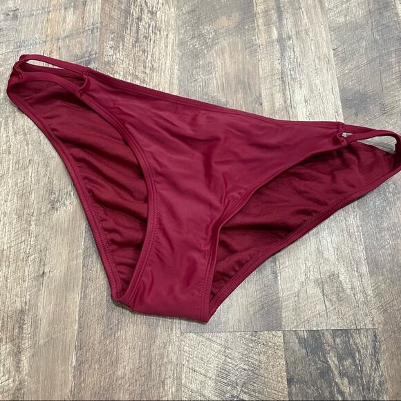 NWT Exhilaration Bikini in Maroon with Ruching on Bum - Picture 5 of 8
